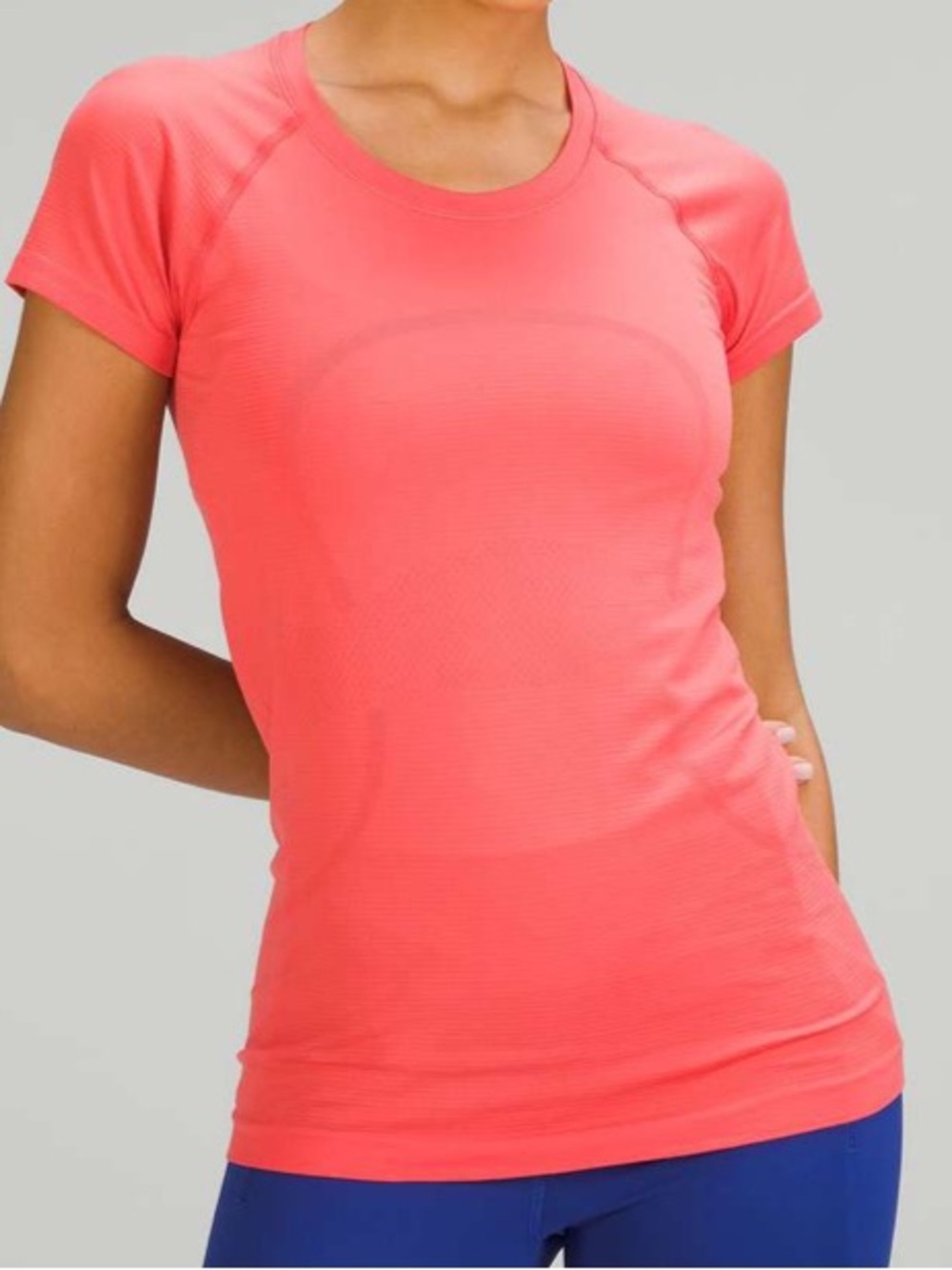 Lululemon Swiftly Tech Short Sleeve Shirt Top, Pale Raspberry | Size 6